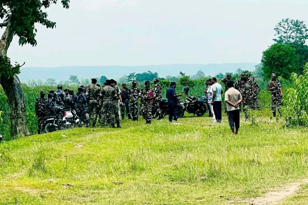 नेपालमा बनिरहेको तटबन्ध रोक्न हतियारसहित सुस्ता छिरे भारतीय प्रहरी